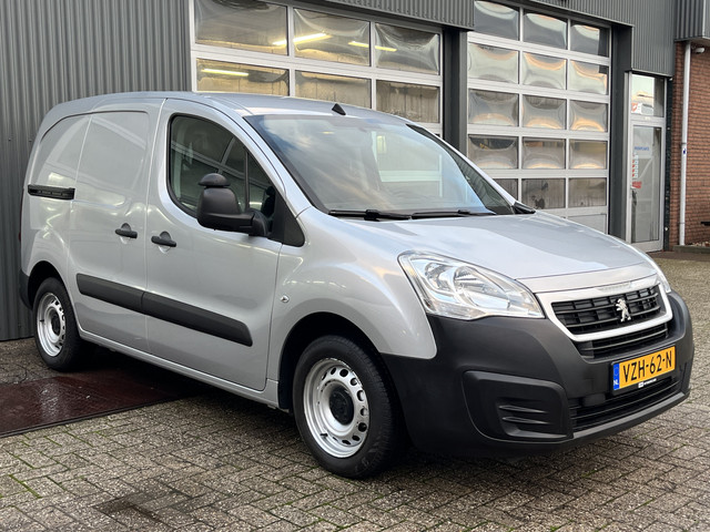 peugeot-partner-120-1.6-hdi-75-marge-airco-btw---bpm-vij-cruise-controle-parkeerhulp-achter-navigatiesysteem-dealer-onderhouden-euro-6-ex-overhe