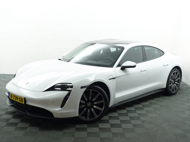 porsche-taycan-performance-84-kwh--sport-chrono--warmtepomp--sfeerverlichting--memory-seats--bose-audio--black-badge