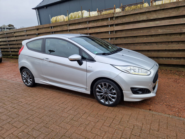 ford-fiesta-1.0-ecoboost-st-line-titanium
