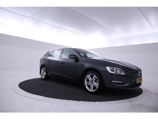 volvo-v60-2.4-d6-twin-engine-r-design-leer--memory--navigatie--climate-