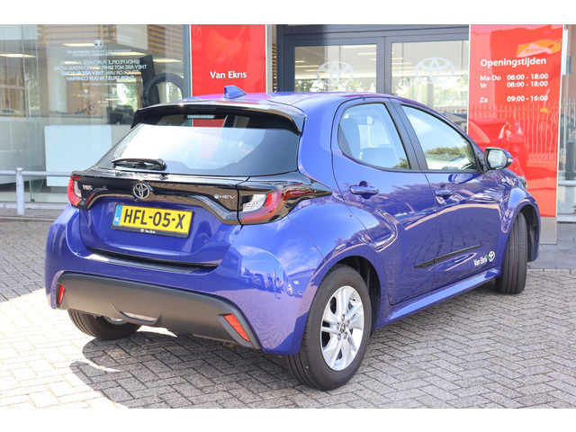 toyota-yaris-1.5-hybrid-115-comfort---lichtmetalen-velgen-en-nu-met-3561-demovoordeel-