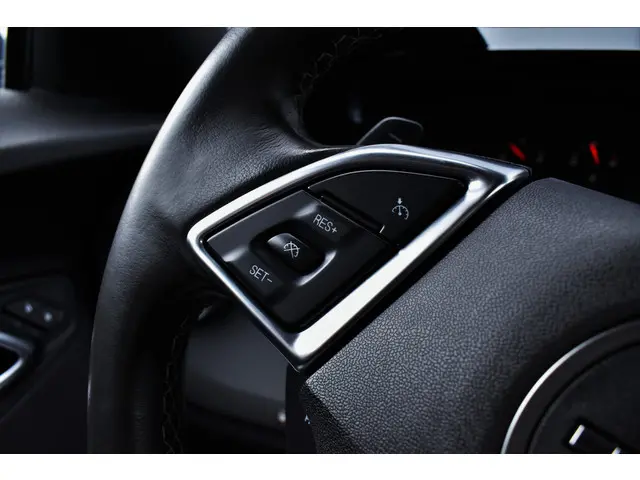 Chevrolet Camaro USA 2.0 Turbo Automaat CarPlay Camera Keyless Leer Alcantara Stoelverw. Led