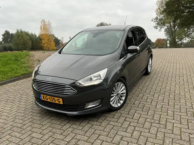 ford-c-max-1.0-titanium