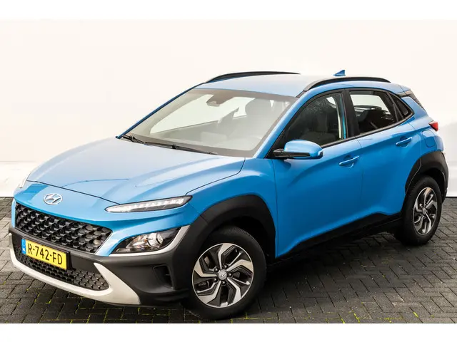 hyundai-kona-1.6-gdi-hev-comfort---automaat---clima---hybride---pdc---navi----camera--cruise---dab---led--