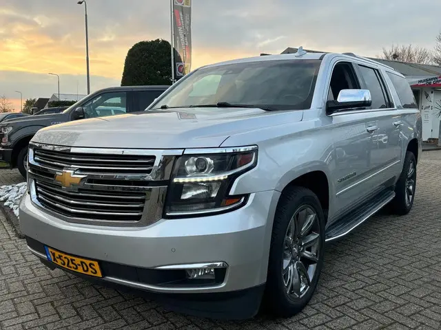 chevrolet-suburban-5.3-v8-ltz-2015-7-persoons-btw-nw-model-escalade