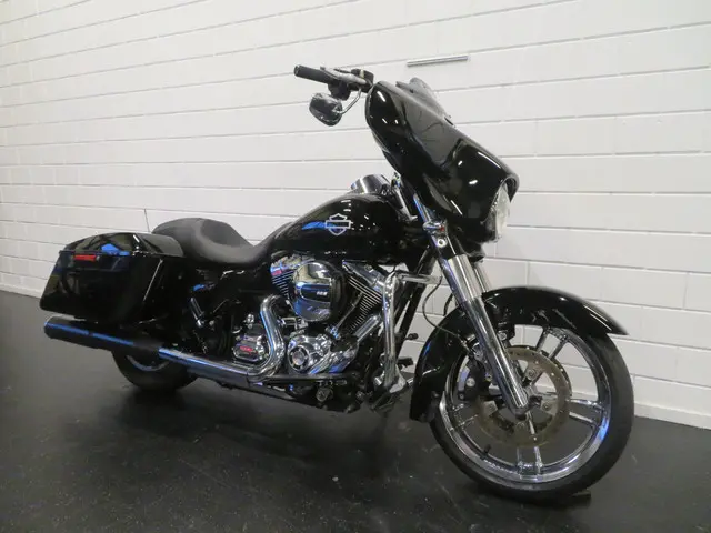 harley-davidson-street-glide-flxhs-special-103-top-