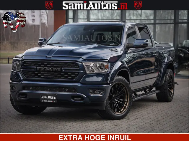 dodge-ram-pick-up-sport---5.7-v8-4x4-hemi---panorama-dak---grootschem-12-inch---lpg---diamond-black-pearl---crew-cab---dubbele-cabine---5-persoons