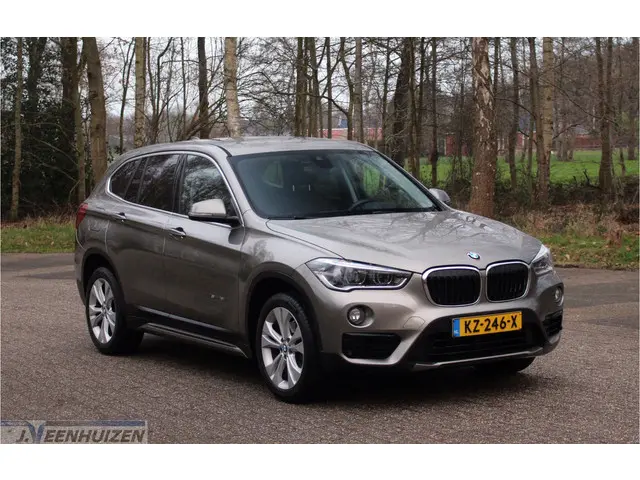 bmw-x1-sdrive18i-centennial-high-executive-2017-navi-cruise