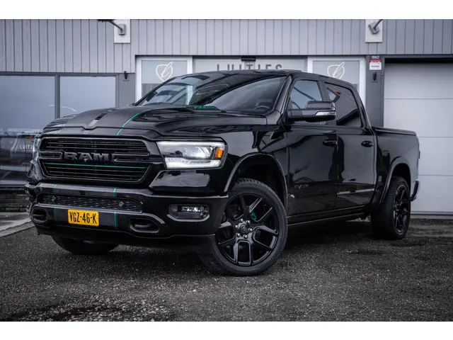 dodge-ram-1500-5.7-v8-4x4-laramie-night-i-pano-dak-i-hk-i-360-i-prins-lpg-i-nl-auto-i-acc-i-elek.-sidebars