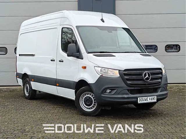 mercedes-benz-sprinter-l2h2-317-mbux-360-camera-navigatie-apple-carplay-stoelverwarming