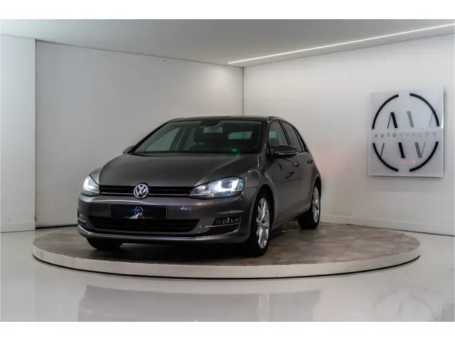 volkswagen-golf-1.4-tsi-act-highline-141pk---led---trekhaak---acc---massage---garantie