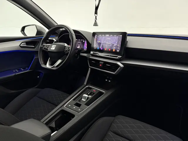 seat-leon-1.4-tsi-ehybrid-phev-fr---sfeer---virtual---clima---cruise---carplay---trekhaak---parkeersens.