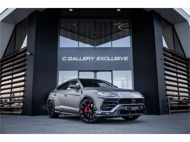 lamborghini-urus-4.0-v8---panorama---original-matte---23-inch---bo