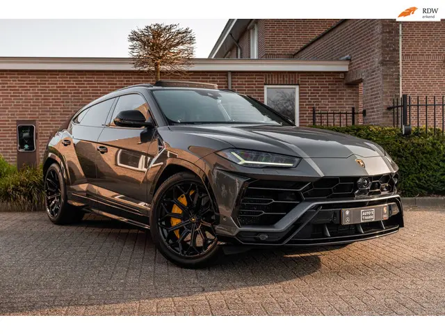 lamborghini-urus-4.0-v8-650-pk-pano-keramisch-bo-advanced-massage-luchtvering-360-camera-acc-22--