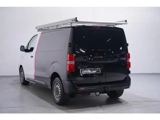 citroen-jumpy-2.0-bluehdi-120-pk-l2-zwart-wit-navi--trekhaak-airco--imperiaal--pdc-achter--nap--3-zits