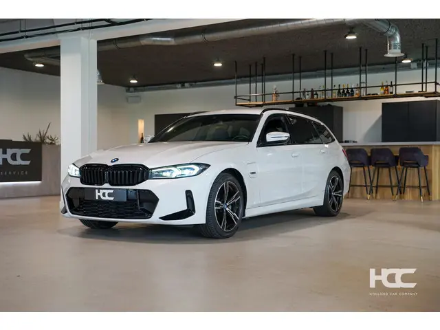 bmw-3-serie-330-e-touring-m-sport---head-up---btw---facelift