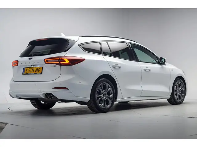 ford-focus-wagon-1.0-ecoboost-125pk-st-line-style--led-navi-climate-stoelverwarming-apple-carplay---android-