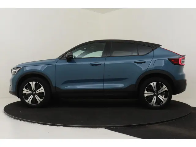 volvo-c40-recharge-plus-69-kwh--pano.dak-camera-privacy.glas-nubuck-climate-keyless-adap.cruise