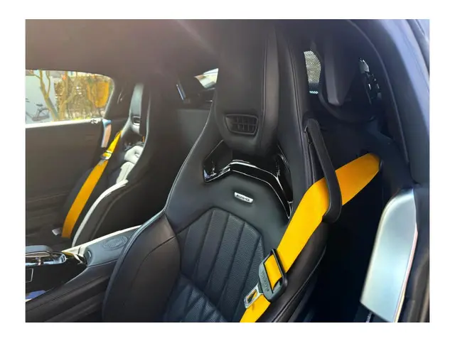 mercedes-benz-gt-r-roadster-430kw-585pk-dkg7-1-750--distronic-plus---virtual-cockpit---burmester-3d-sound---camera---blis-----stoelverwarming---a