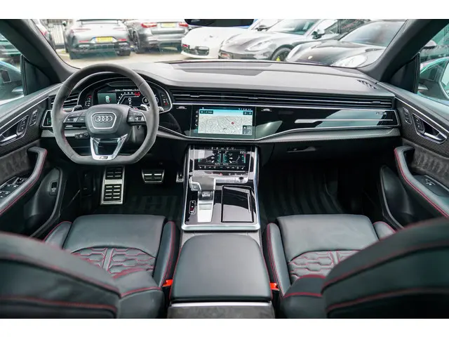 audi-rsq8-4.0-tfsi-rs-q8-quattro---massage---carbon---alcantara---stoelkoeling-verwarming---bangolufsen---memory---23-inch---nap