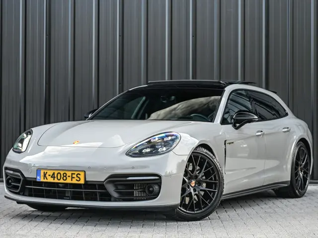 porsche-panamera-sport-turismo-2.9-4s-e-hybrid---sport-chrono---nl-auto---18-wegs-memory-seats---head-up---achteras-besturing---bose-sound---adap