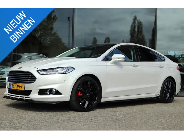 ford-mondeo-1.5-titanium-sport---maxton---pano---parelmoer---trekhaak---carplay---led---key-less--