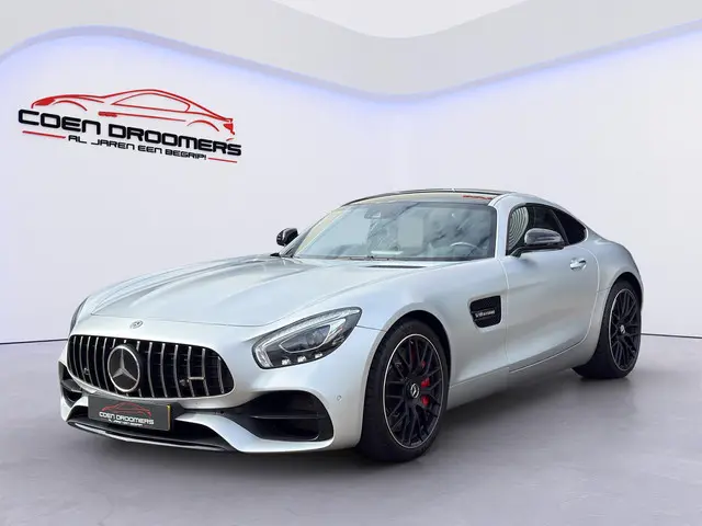mercedes-benz-gt-4.0-s--apple-carplay-lederen-stoelen-memory-burmester-audio-keyless-panoramadak-dode-hoek-sens.-adaptive-cruise-carbon-interieur