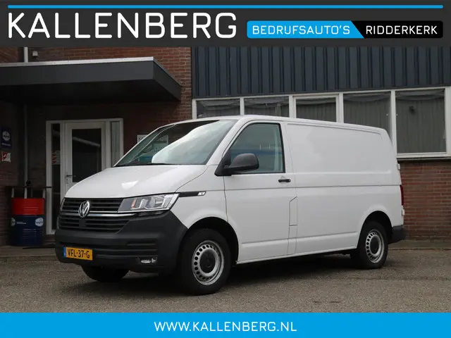 volkswagen-transporter-2.0-tdi-150pk-l1h1-comfortline---app-connect---multi-stuur---trekhaak