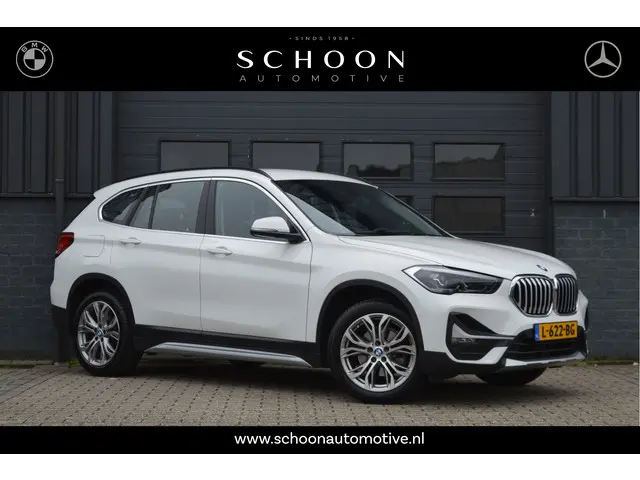 bmw-x1-sdrive18i-executive-x-line---camera---trekhaak---keyless---led---dab--