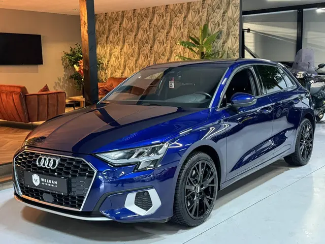 audi-a3-sportback-35-tfsi-s-edition-garantie-carplay-stoelvw-elek-stoelen-elek-achterklep-acc-navi-clima-led-dab-rijklaar