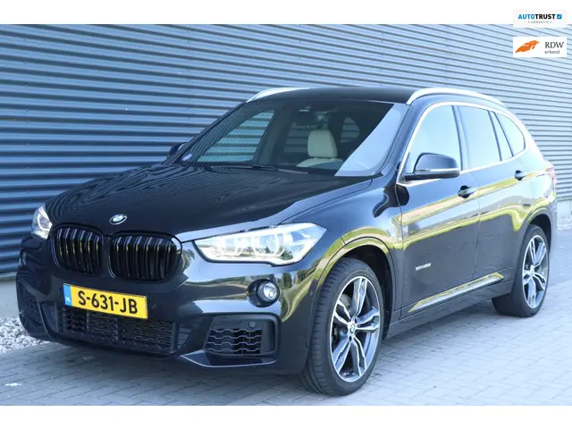 bmw-x1-sdrive20i-high-executive---m-pakket