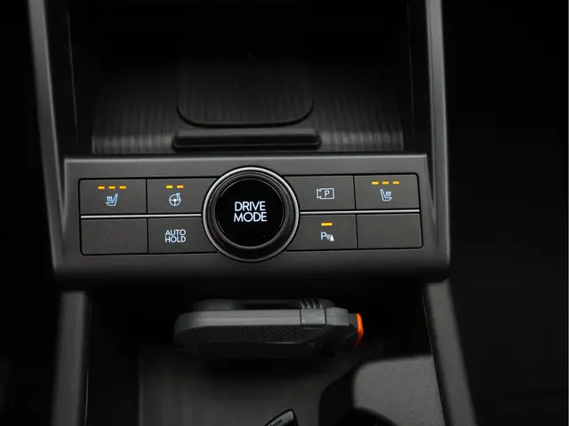 Hyundai Kona Electric N Line Business 64.8 kWh Volledig Elektrish, Fiscaal aantrekkelijk, Navigatie en 360 graden camera Uit voorraad leverba