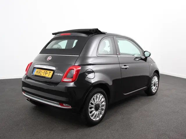 fiat-500c-1.0-hybrid-dolcevita-leder-navigatie-apple-carplay-android-auto-parkeersensoren-achter-cruise-control-climate-control