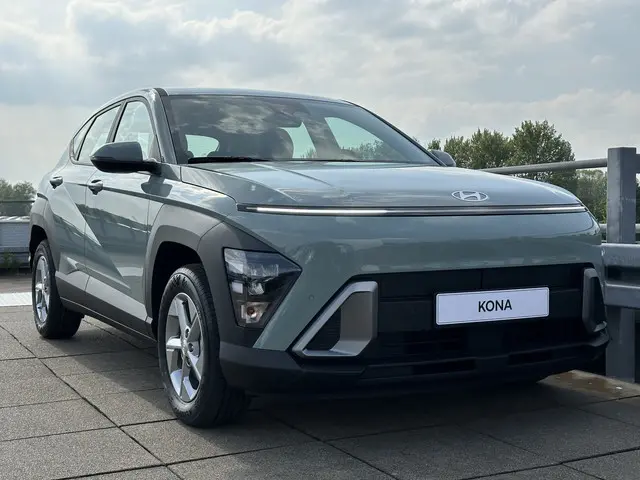 hyundai-kona-1.6-gdi-hev-e-motion-full-hybride-automaat-met-navigatie--climate-control-en-camera-uit-voorraad-leverbaar
