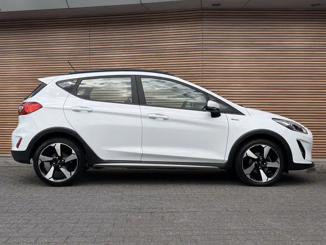 ford-fiesta-1.0-ecoboost-active-x-navigatie---bo---clima---cruise---telefoon