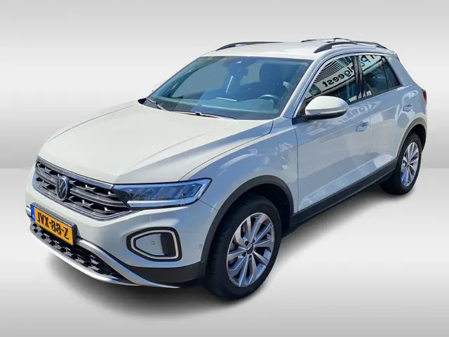 volkswagen-t-roc-1.0-tsi-life-edition---camera---carplay---keyless---17-----stoelverwarming---dab---acc---climate-control
