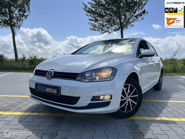volkswagen-golf-7-1.2-tsi-comfortline-carplay-cruise-contr-