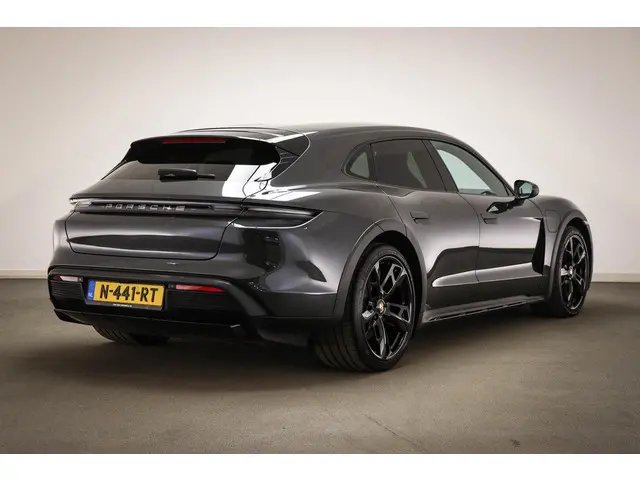 porsche-taycan-cross-turismo-4-93-kwh---head-up---bose---stuurverwarming---stoelventilatie---dab---apple---camera---21