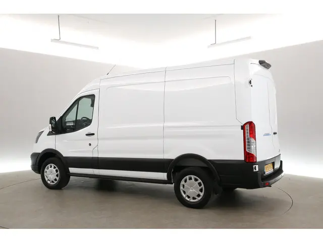 ford-e-transit-l2h2-trend-68-kwh---snelladen---soh-98---airco---camera---3-zits---cruise---carplay---navi