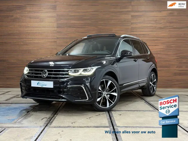 volkswagen-tiguan-1.4-tsi-ehybrid-r-line-business----vol----pano---iq-led---dynamic-light-assist---trekhaak---discover-media---acc