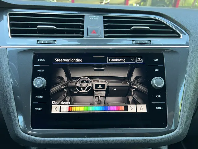 Volkswagen Tiguan Allspace 2.0 TSI 4Motion Highline Business R | Nieuwstaat | IQ | ACC | Stoel Stuurverw. | Camera | Sfeer |