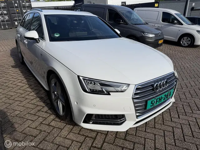audi-a4-avant-2.0-tdi-190-pk-s-line-automaat-navi-camera