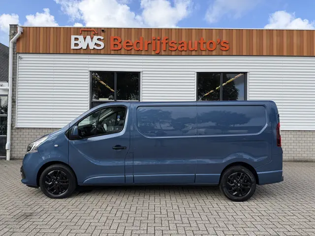renault-trafic-2.0-dci-automaat-145pk-t29-l2h1-luxe---vaste-prijs-rijklaar--17.650-ex-btw---euro-6---bpm-vrij---blauw-metallic---comfort-stoel