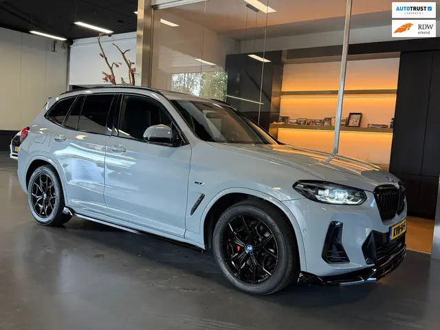 bmw-x3-xdrive30e-m-package-panorama-camera-1e-eigenaar